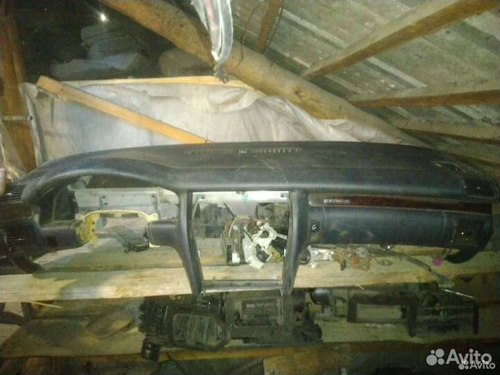 Панель передняя салона (торпедо) Audi A8 D2/4D