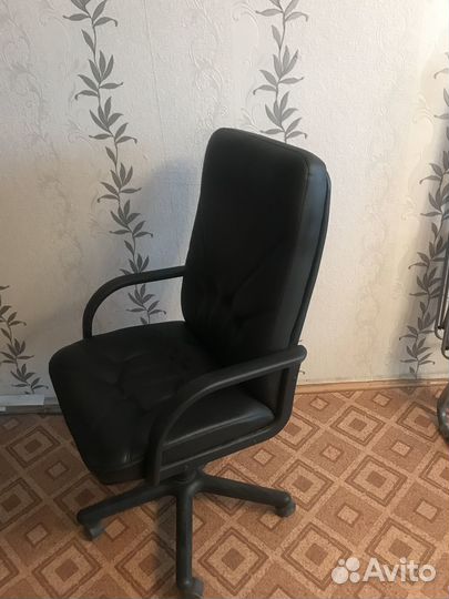 Компьютерное кресло / компьютерный стул