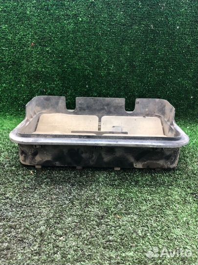 Клапан вентиляции багажного отделения задний