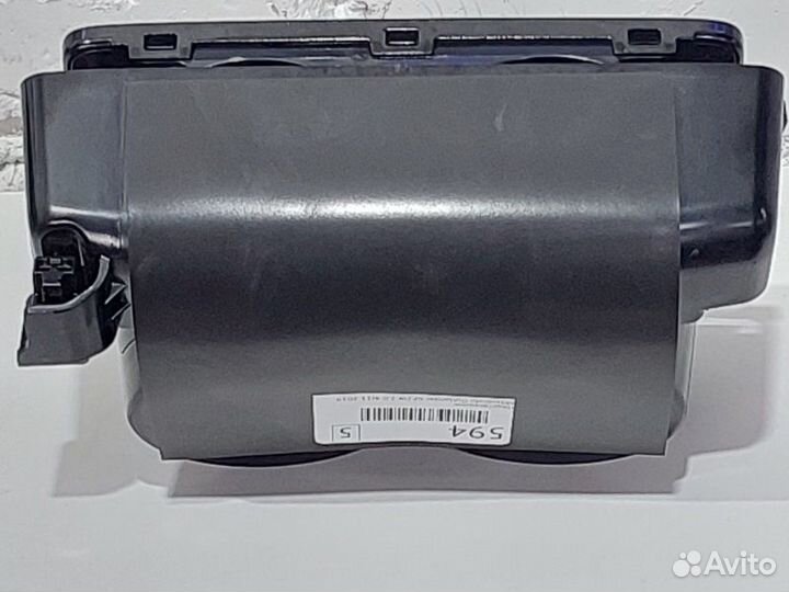 Подстаканник Mitsubishi Outlander GF2W 2.0 4J11