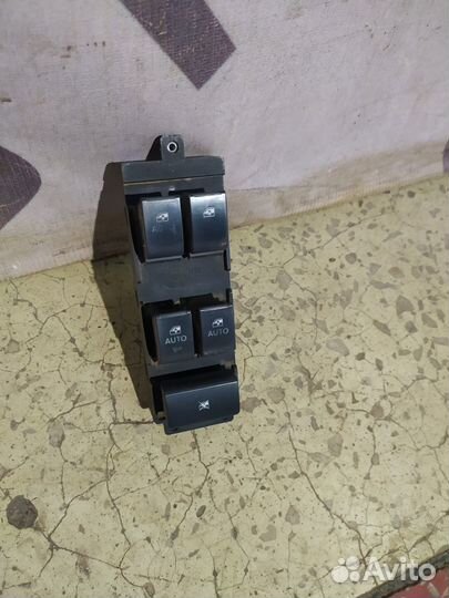 Блок управления стеклоподъёмниками Opel Antara