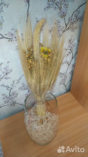 Композиция из сухоцветов