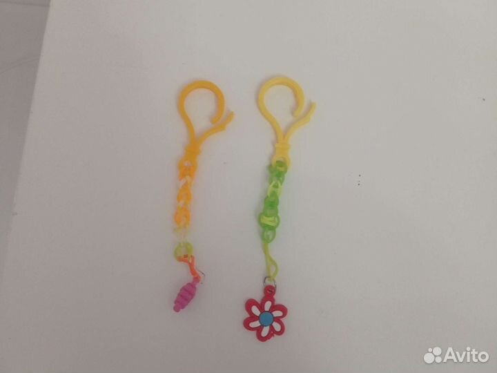 Брелки из резиночек