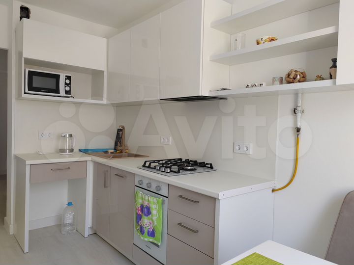 2-к. квартира, 58 м², 3/10 эт.