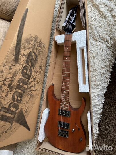 Электро гитара Ibanez rg421 -Mol