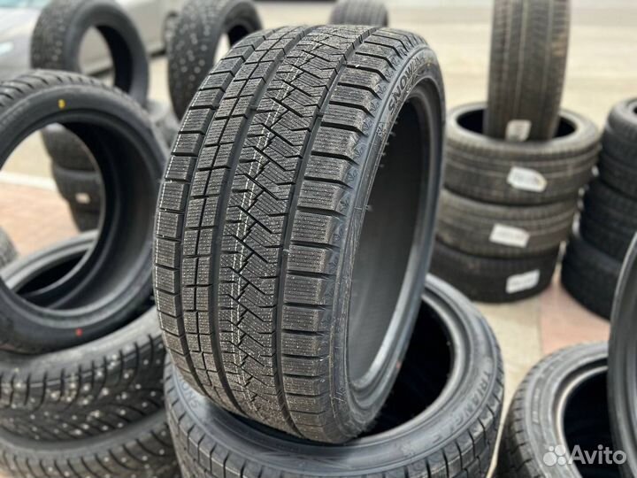 Triangle PL02 235/55 R18 104V