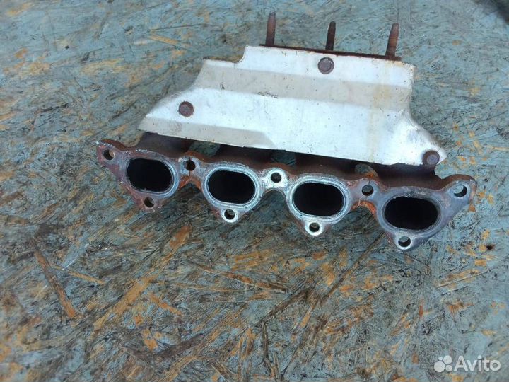 Коллектор выпускной Hyundai Lantra J2 1998