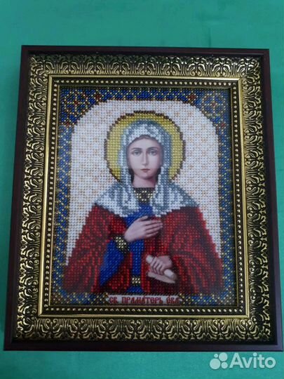 Иконы вышиты бисером