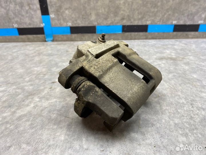 Суппорт передний левый Лада Приора 1.6 (87) 2016