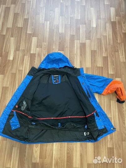 Сноубордическая куртка quiksilver travis rise