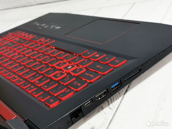 Игровой Acer Nitro 5 /i5-7300HQ/16/512+1TB/GTX1050