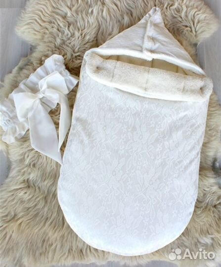 Новый демисезонный конверт на выписку с биркой