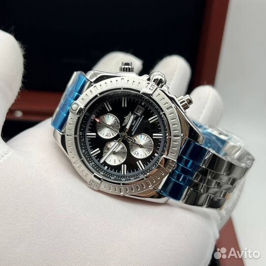 Часы Breitling