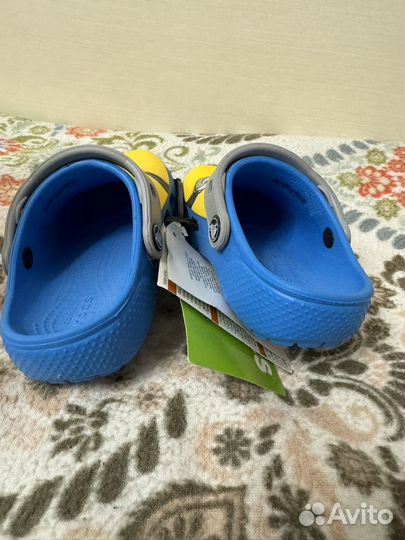 Крокусы шлепки Crocs