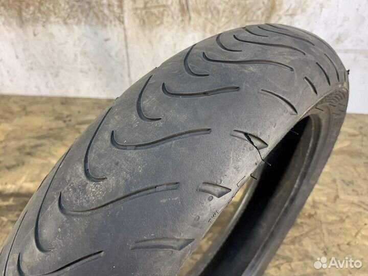 Мотошины 120 70 R17 Metzeler Roadtec 01