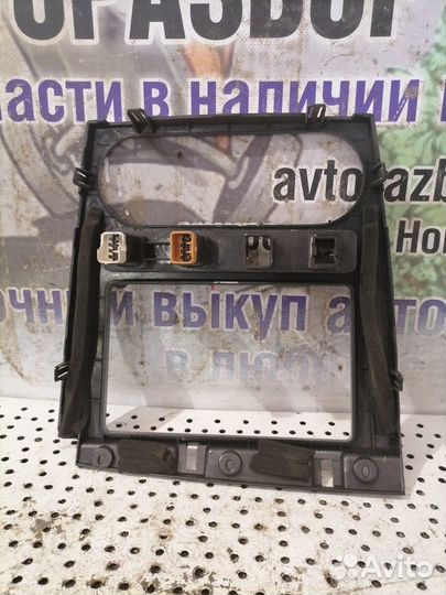 Рамка центральная в торпедо Lifan Breez 1.3