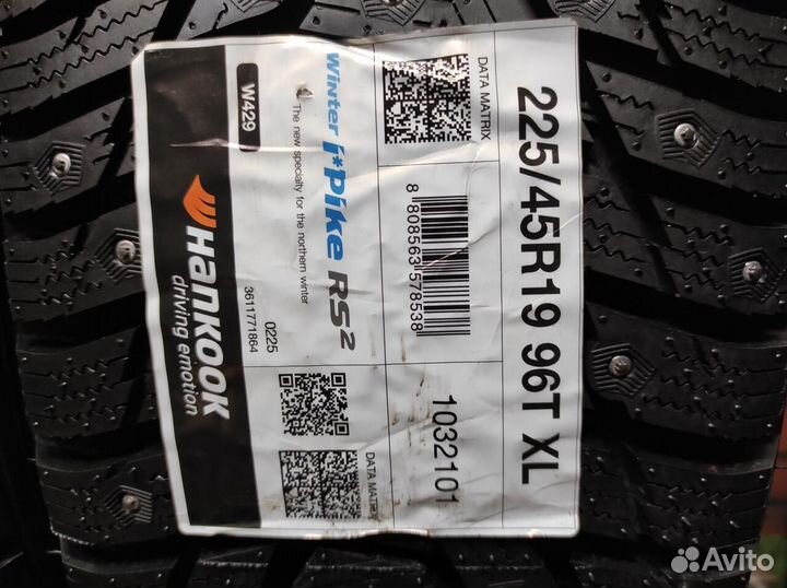 Hankook Winter I'Pike RS2 W429 225/45 R19 96T