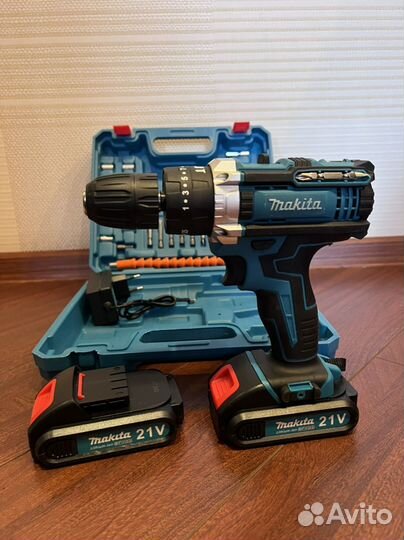 Шуруповерт makita 21v (ударный)