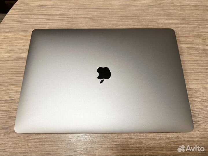 Apple macbook pro 15 2019 i9
