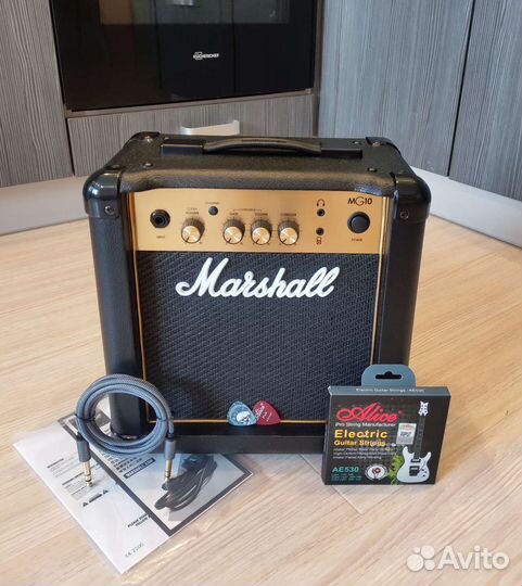 Marshall MG10G + Струны, Кабель (Комбоусилитель)