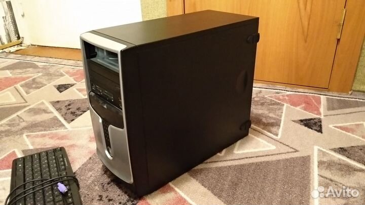Настольный компьютер