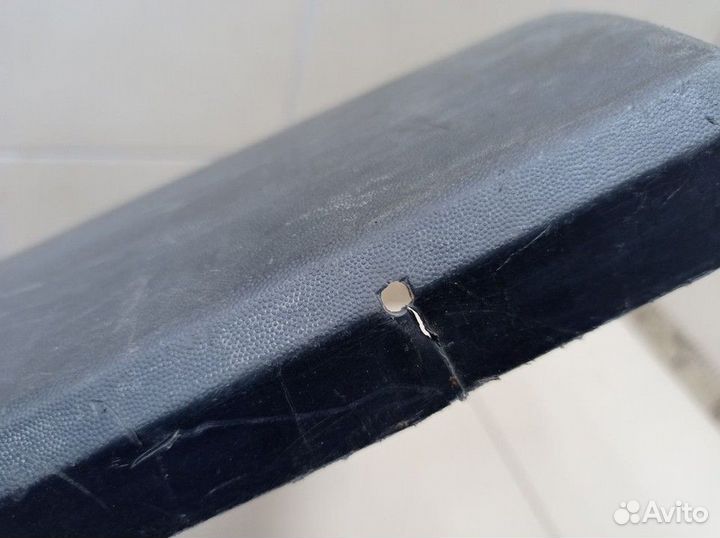 Молдинг двери передний правый Chevrolet Niva