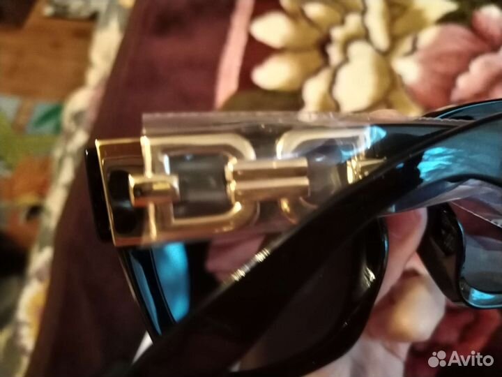 Солнцезащитные очки