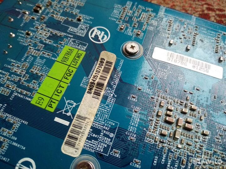 Gigabyte geforce 9600 GT 512 Видеокарта