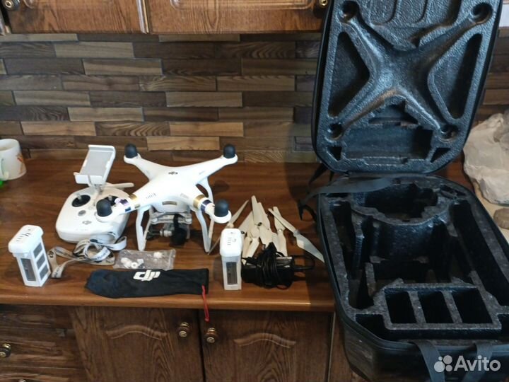 Dji phantom 3 professional + много допов