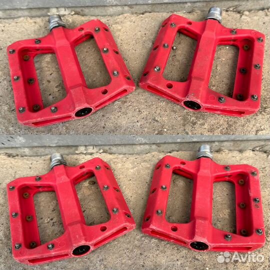 Педали для велосипеда