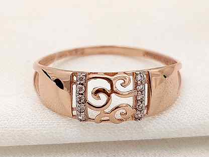 Золотое кольцо с фианитами ажурное 18 размер