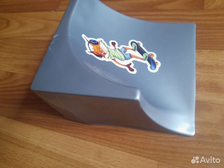 Фингер скейтборд с горкой