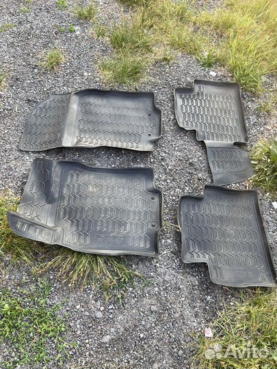 Коврики на ниссан X-Trail