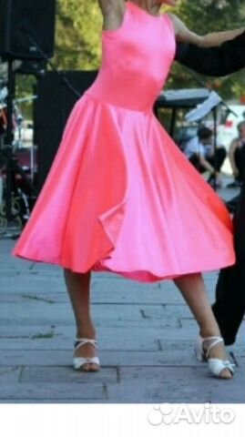 Рейтинговое платье для танцев