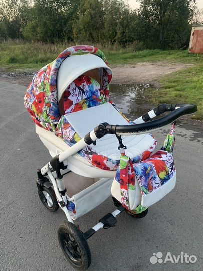 Коляска для новорожденных