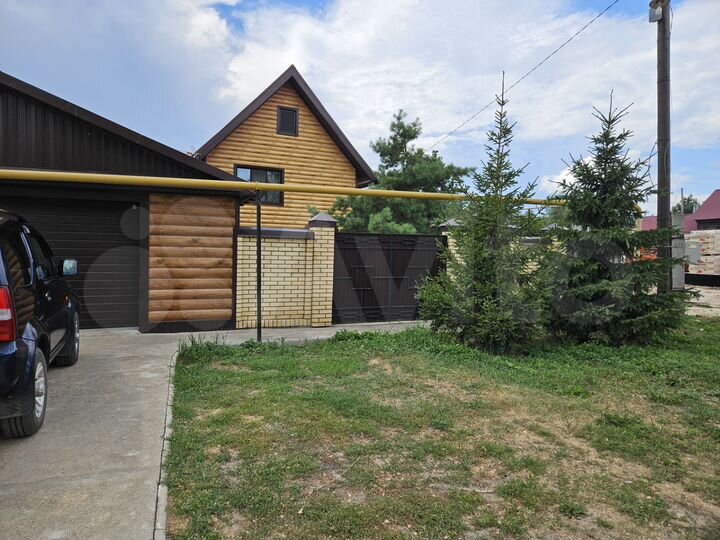 Коттедж 133,6 м² на участке 5,5 сот.