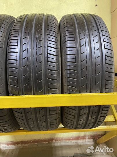 Yokohama Bluearth ES32 205/60 R16 92H