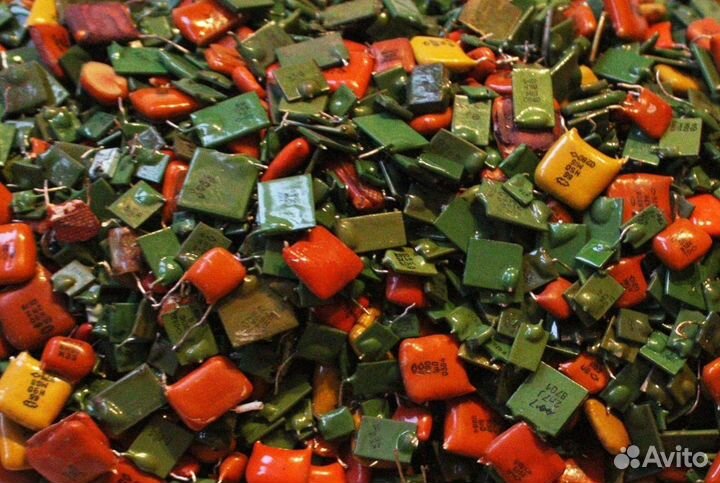 Конденсаторы км