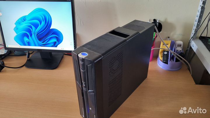 Xeon E5 2640 V4, 16Gb, Nvidia 1050ti, SSD 512Gb