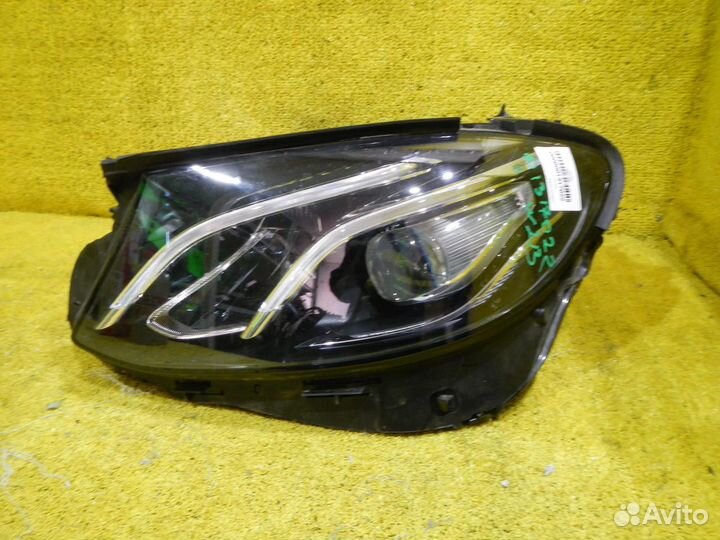 Фара левая Mercedes-Benz E-Class