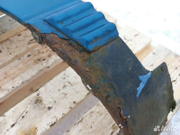 Крыло переднее левое Kia Sportage 1 Киа Спортэдж