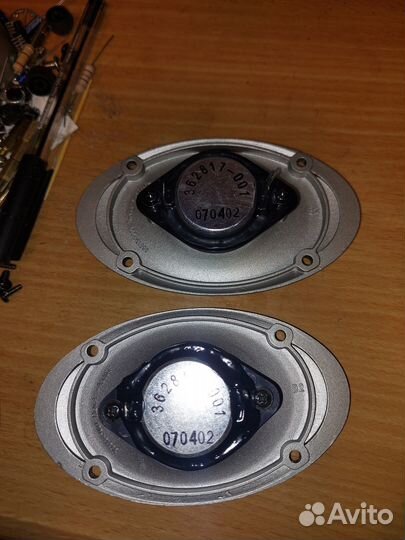 Пара твитеров JBL (вч динамики )