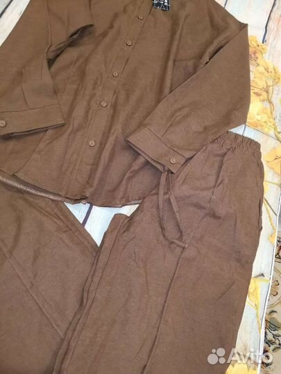 Костюм женский