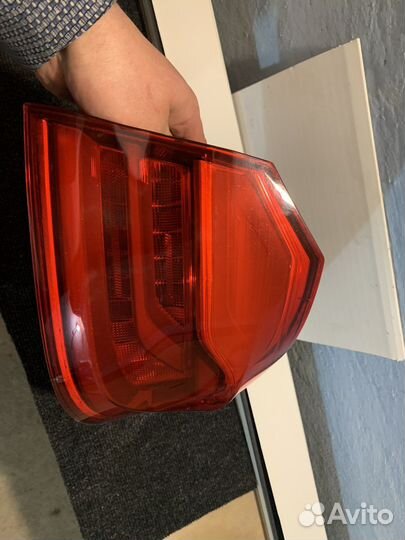 Задняя правая фара Bmw M5