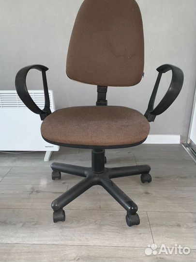 Компьютерное кресло