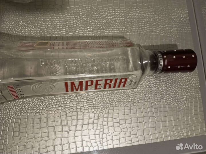 Бутылка коллекц.со стразами Сваровски стекло 0,75л