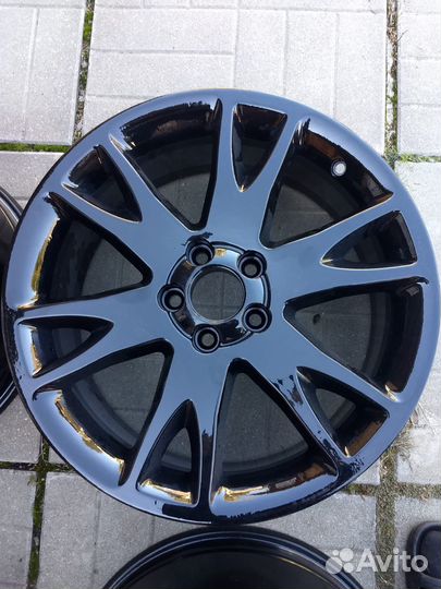 Диски на Вольво XC90 R18