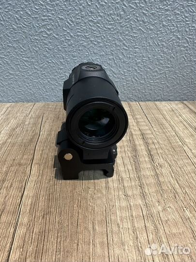 Магнифер Vector Optics Maverick-IV 3x22 Magnifier