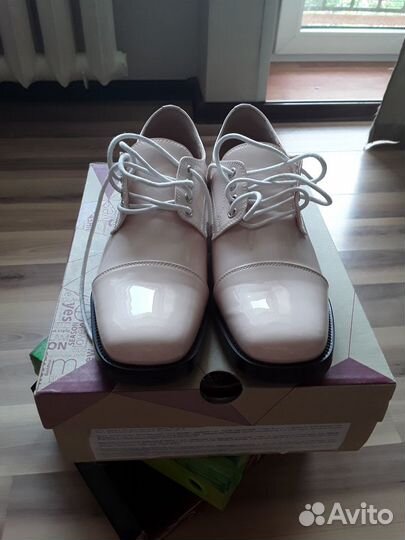 Ботинки женские