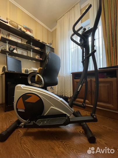 Эллиптический тренажер York Fitness Aspire 52056